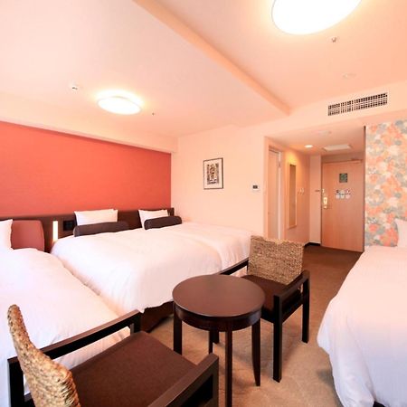 Richmond Hotel Naha Kumoji Экстерьер фото