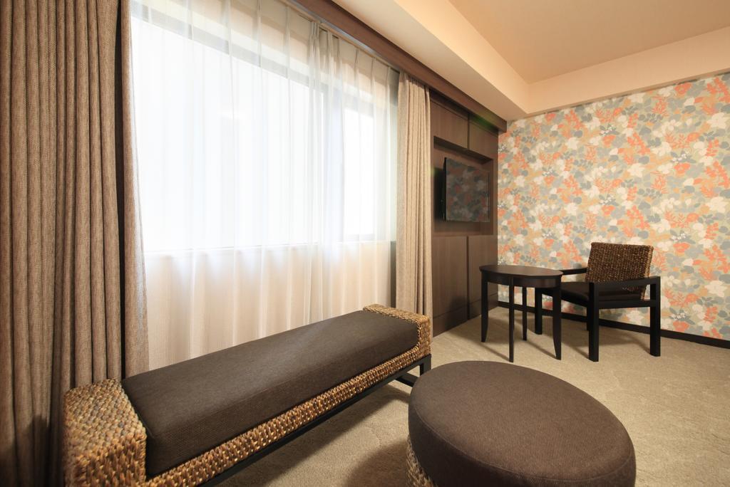 Richmond Hotel Naha Kumoji Экстерьер фото